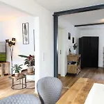 아파트 Moselallee 5 Sterne